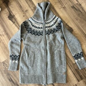 Roots wool blend zip sweater.